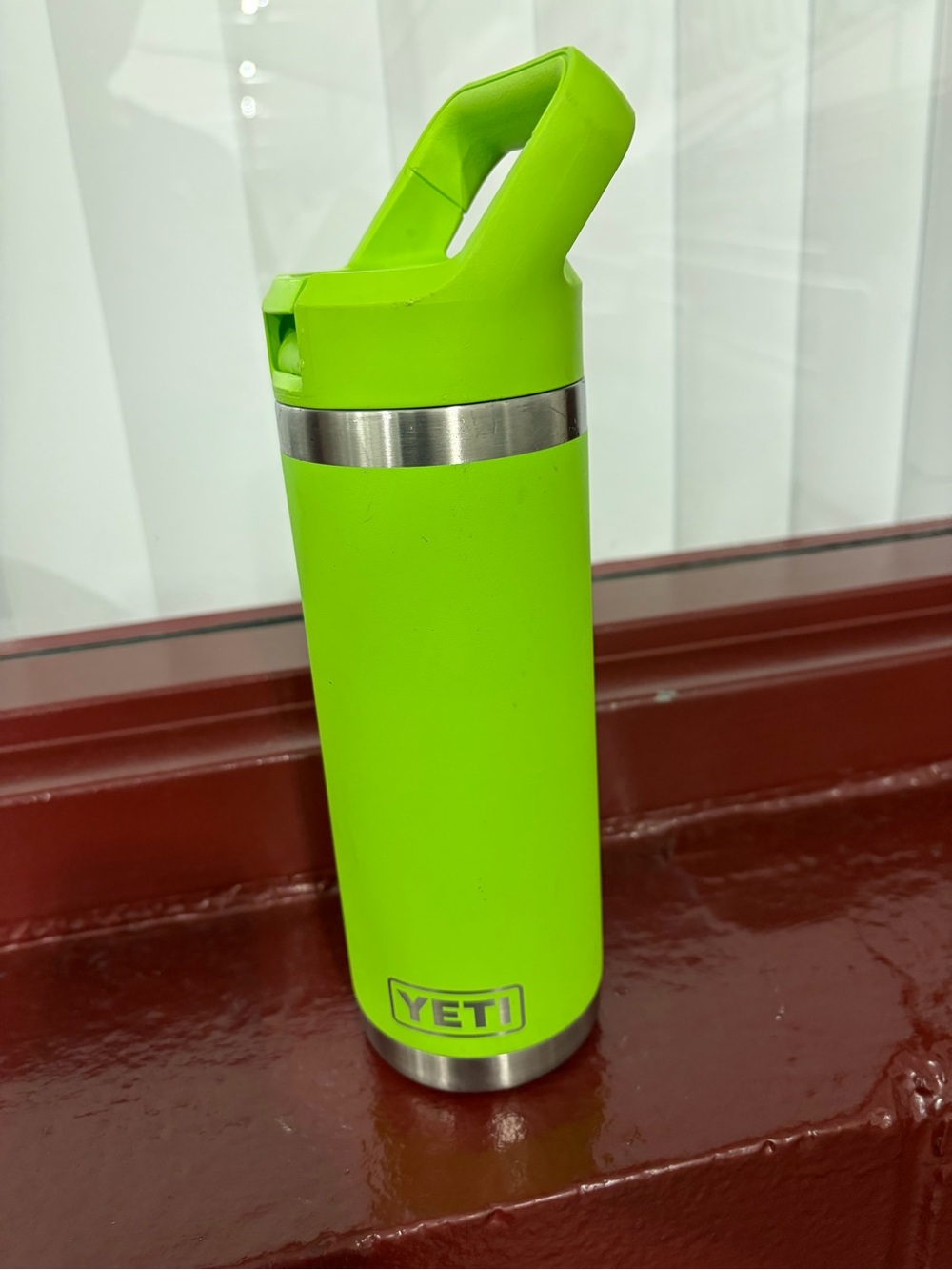 Yeti Rambler 18oz w/ straw-Venom